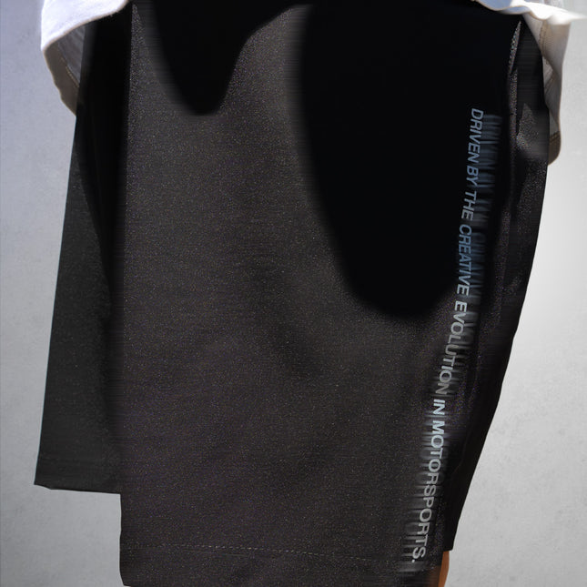 18" 'reflective' - Black